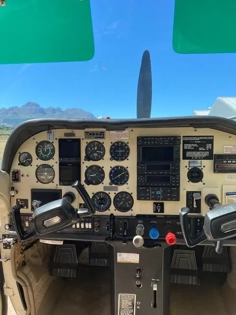 Cockpit and instrument panel of a 1977 CESSNA 177RG.