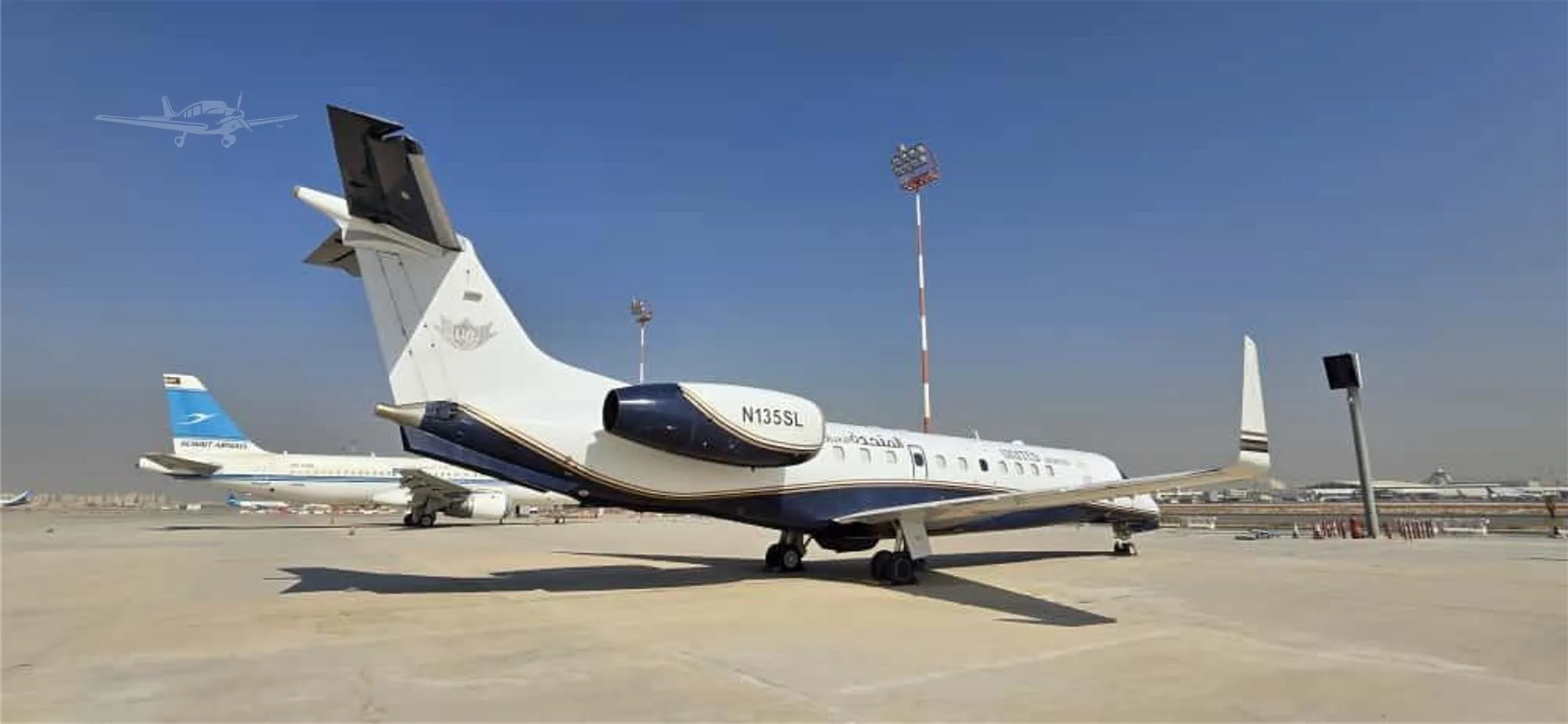 Exterior view of a 2003 EMBRAER LEGACY 600, N135SL.