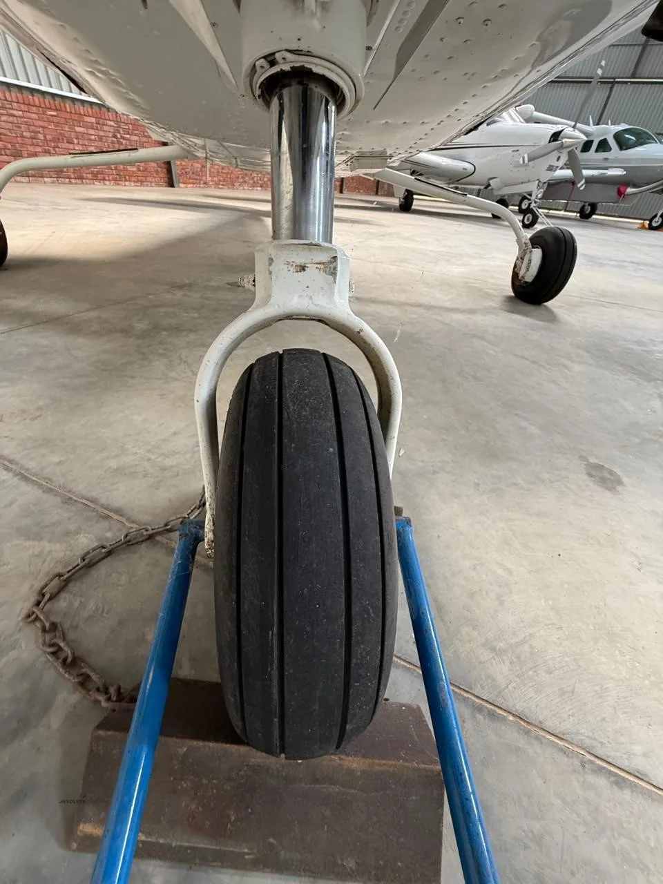 Exterior view of a 1980 CESSNA R182RG SKYLANE.