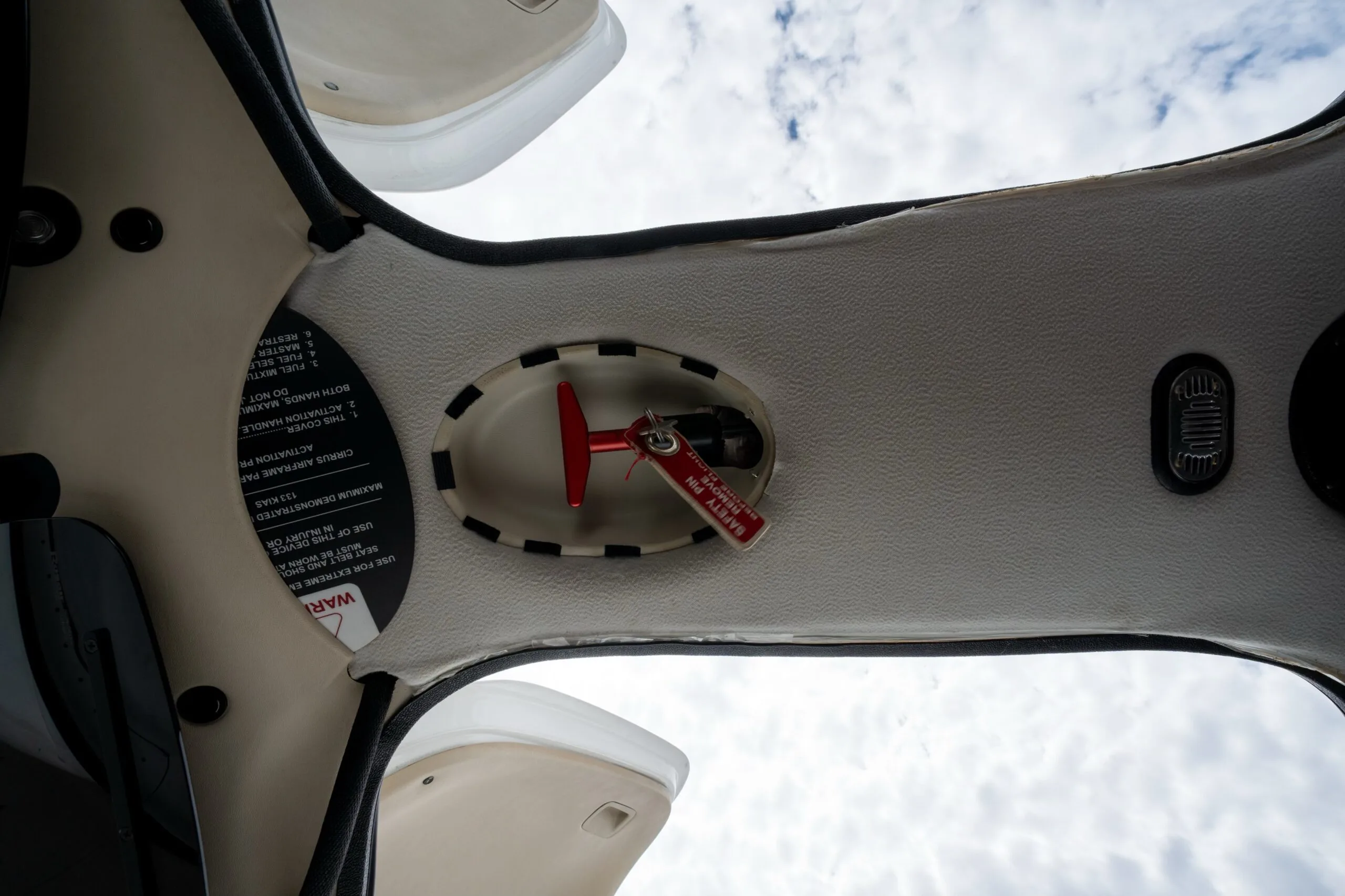 Engine detail of a 2003 Cirrus SR20-G1.