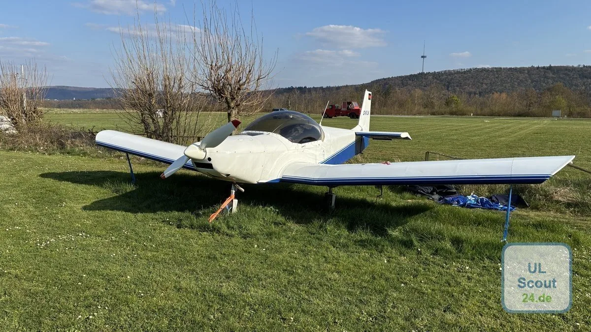 Exterior view of a 2026 Aeropro Eurofox 560NG, D-MHPU.