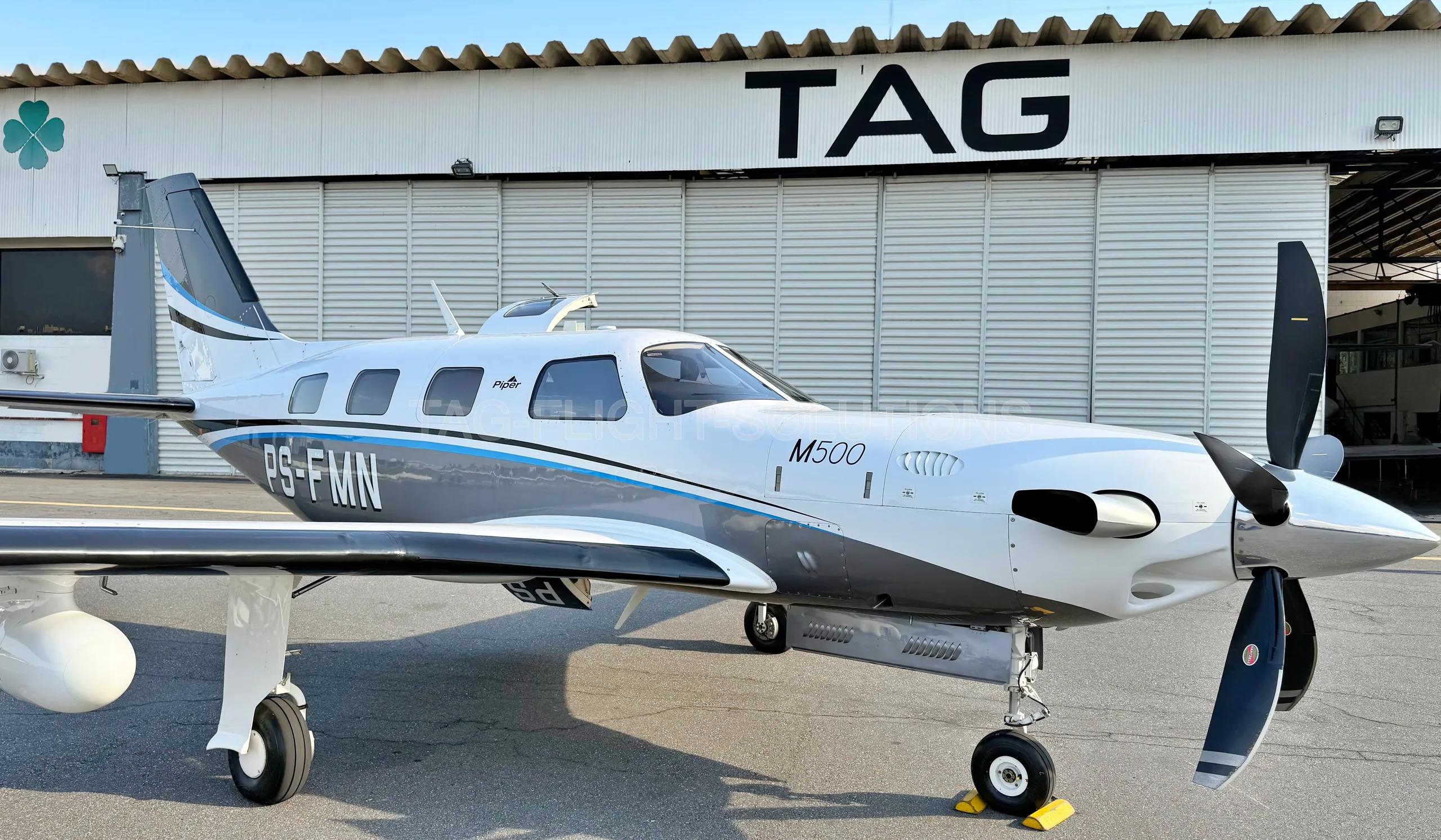 Exterior view of a 2019 Piper M500.