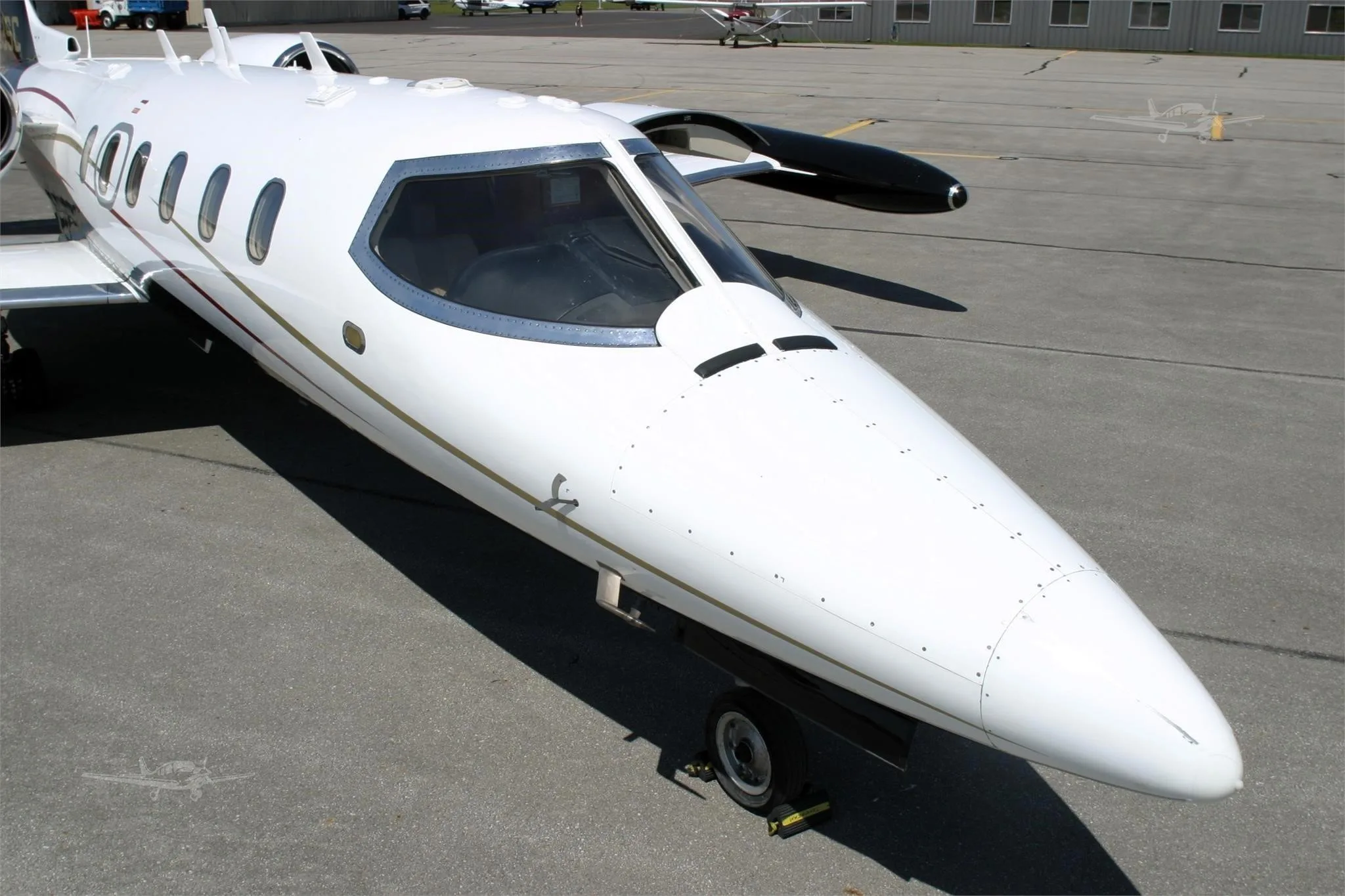 Exterior view of a 1989 LEARJET 35A, N393SC.