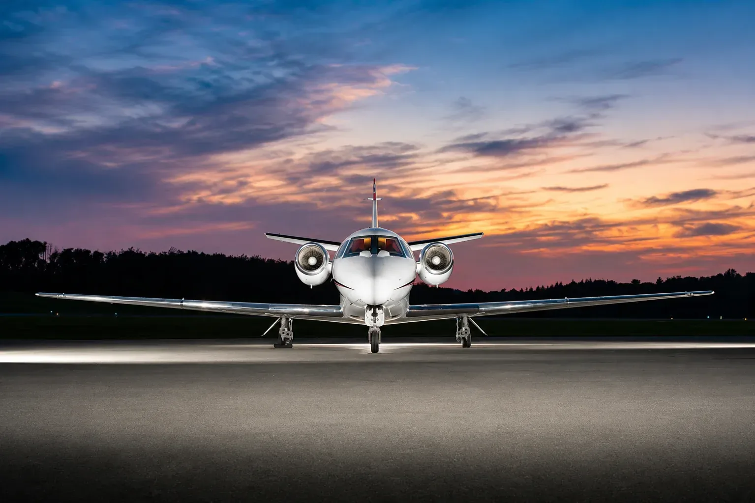 Exterior view of a Cessna Aircraft CITATION EXCEL 560XL.