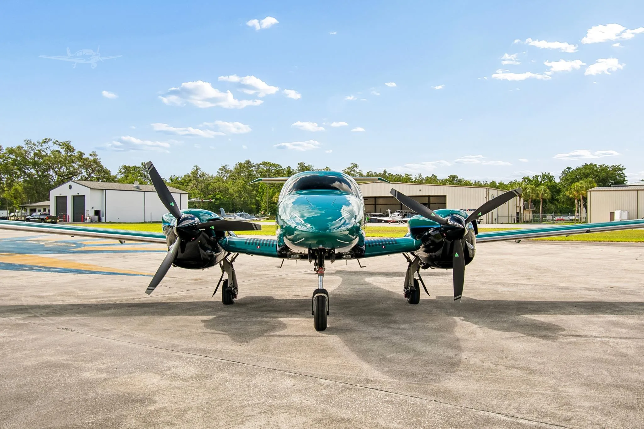 Exterior view of a 2025 DIAMOND DA62, N642GC.