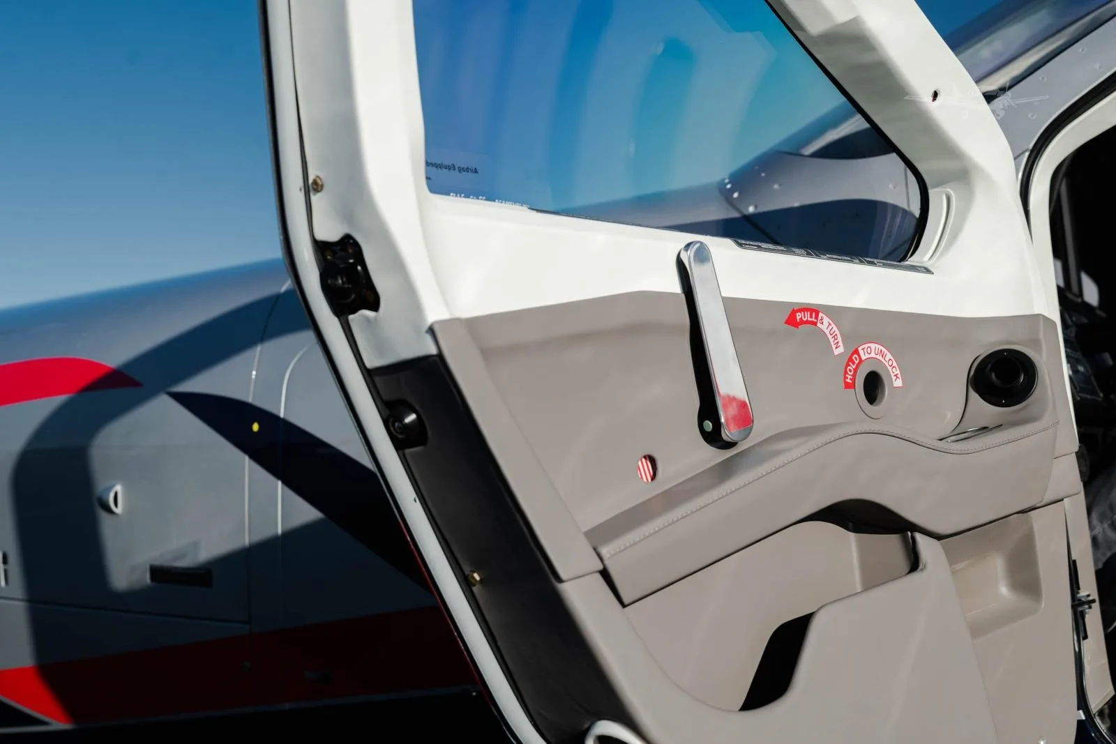 Cockpit and instrument panel of a 2022 DAHER TBM 960.