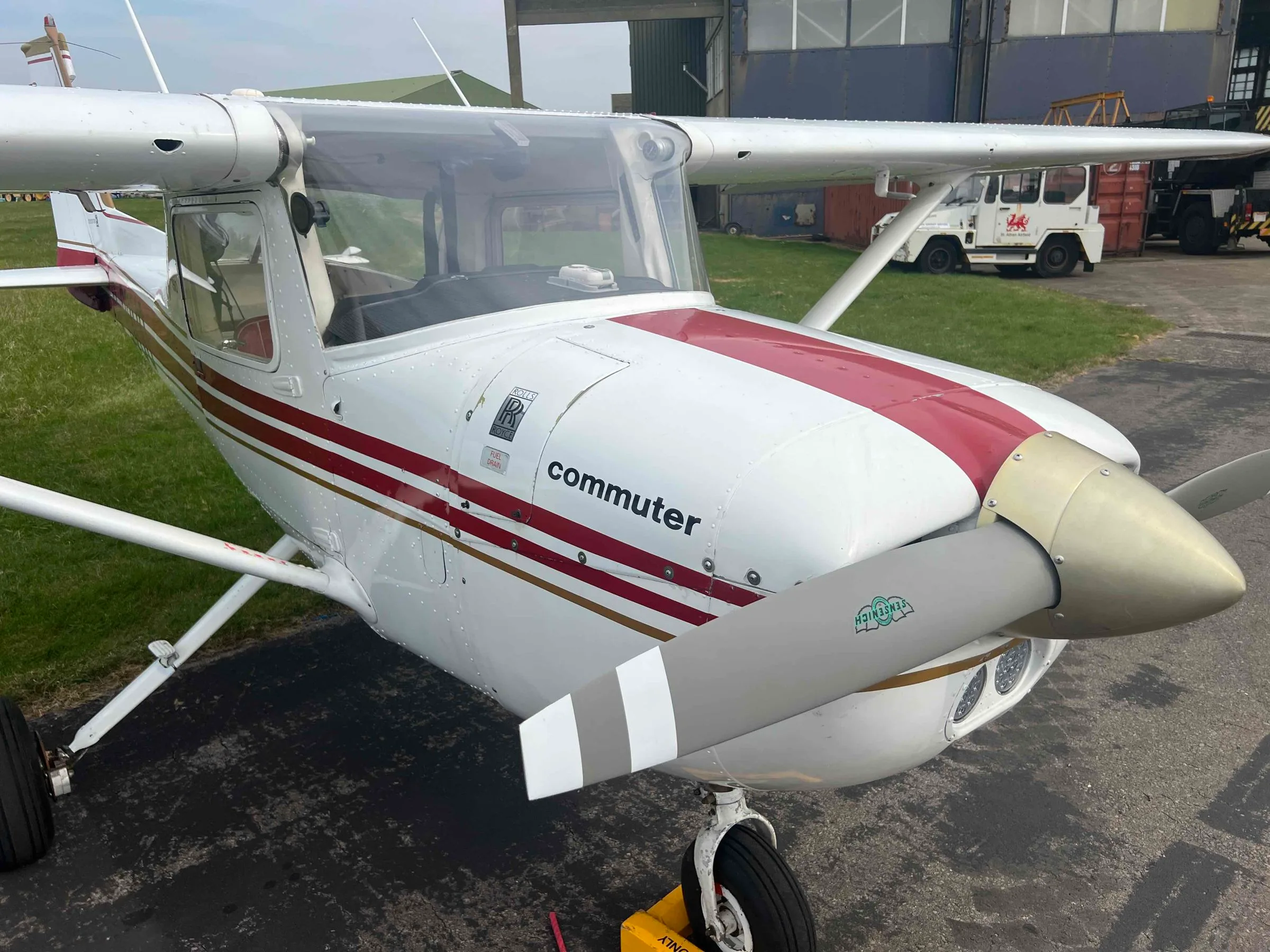 Exterior view of a 1976 Cessna F150M.