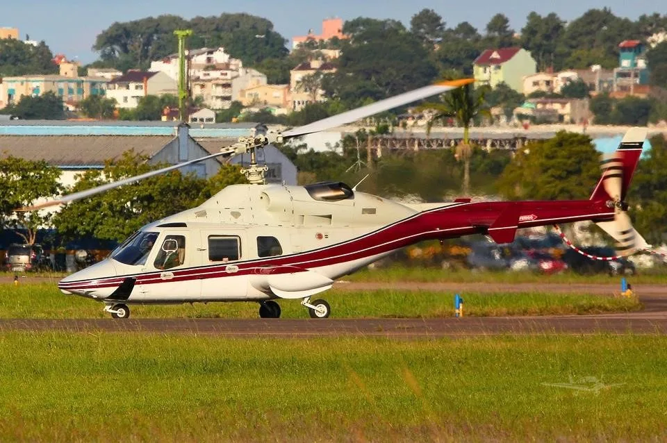 Exterior view of a 1994 BELL 230.