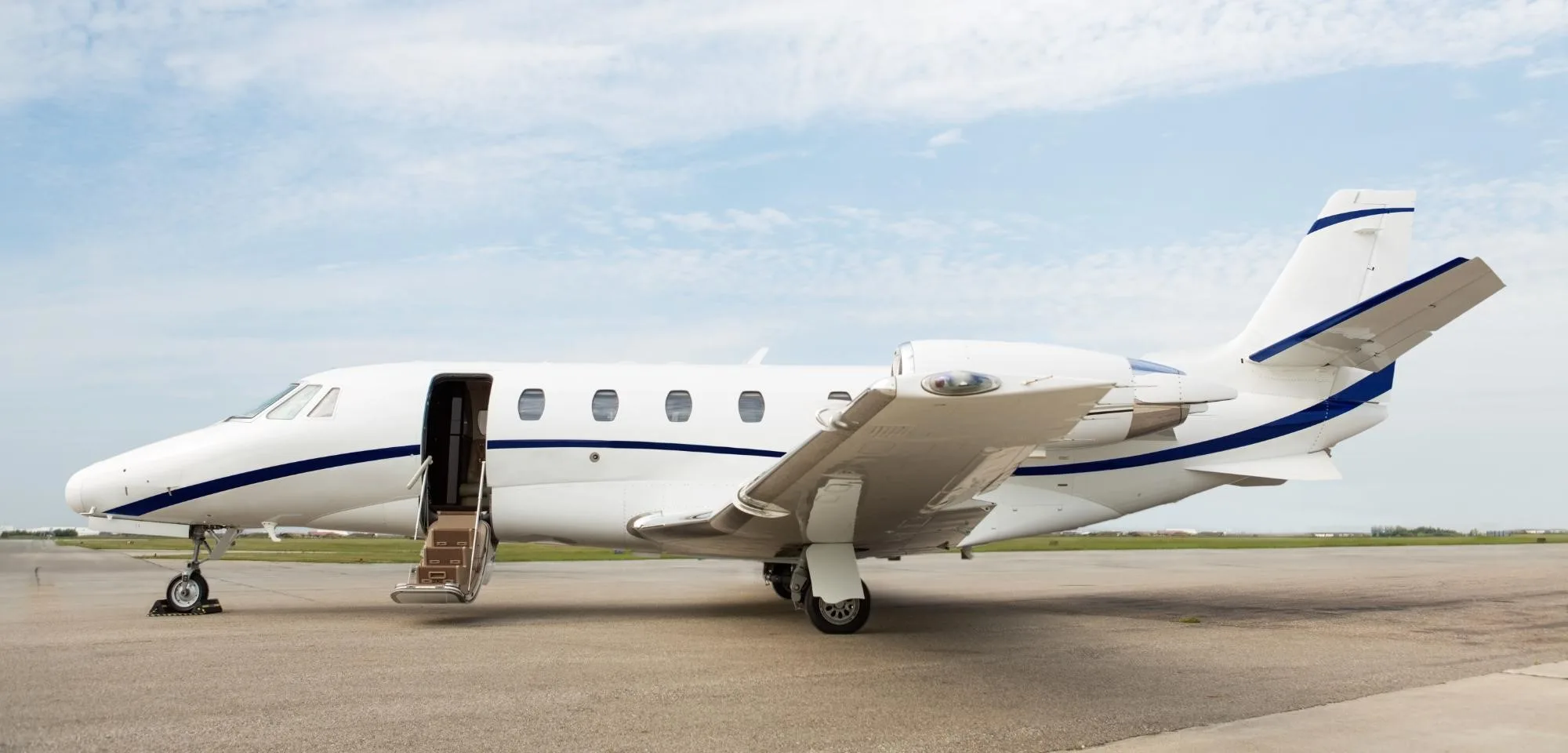 Exterior view of a 1998 Cessna Citation Excel.
