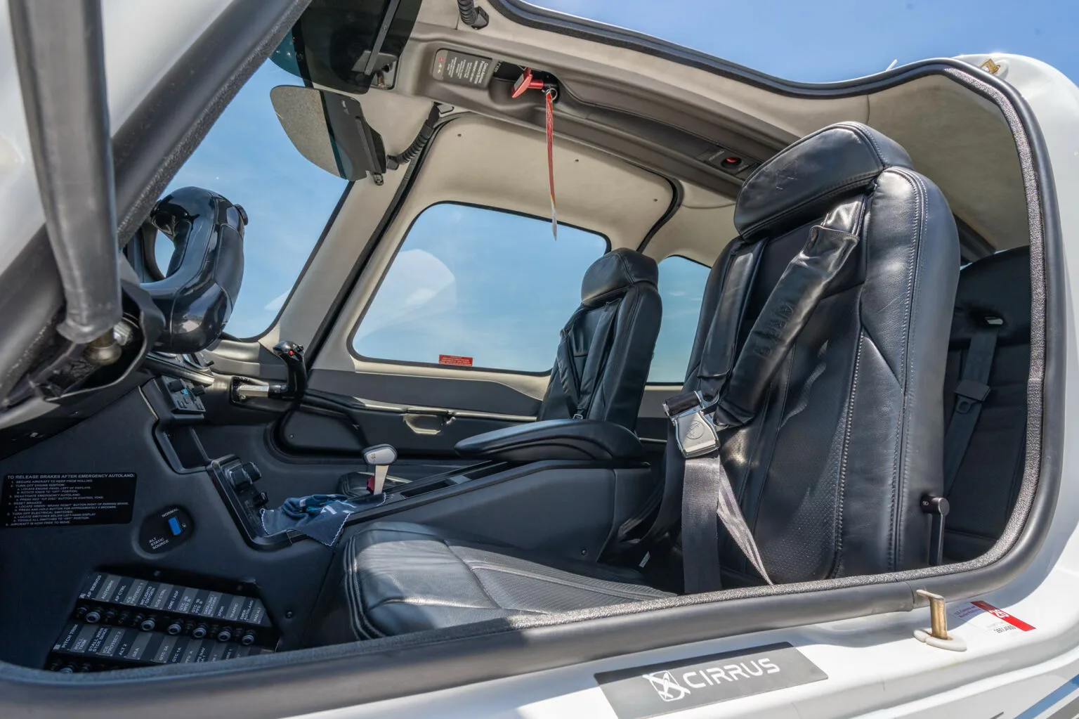 Cabin interior of a 2025 Cirrus SR20-G7+.
