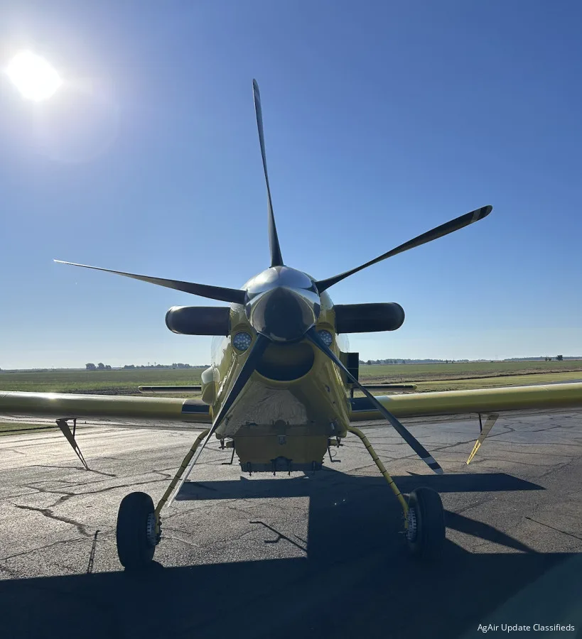 Exterior view of a 2020 Air Tractor 802A, N62764.
