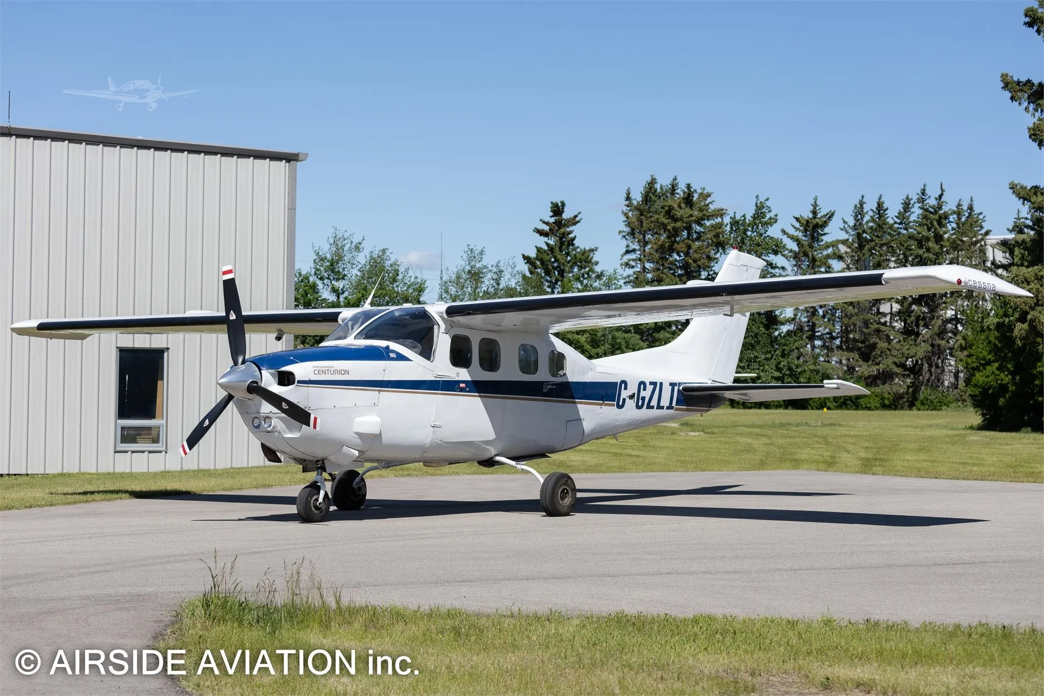 Exterior view of a 1978 CESSNA P210N, C-GZLI.