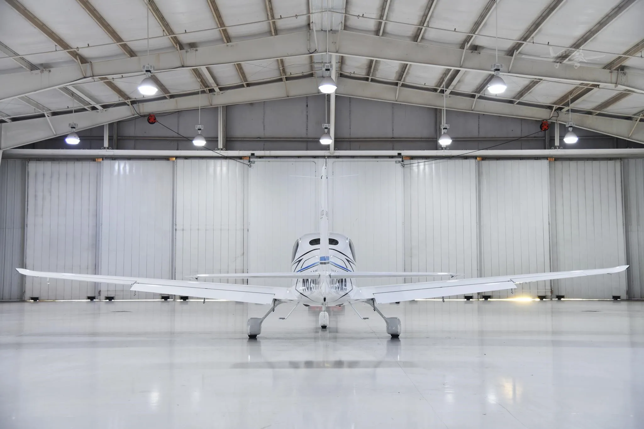 Exterior view of a 2025 CIRRUS SR20-G7, N629MA.