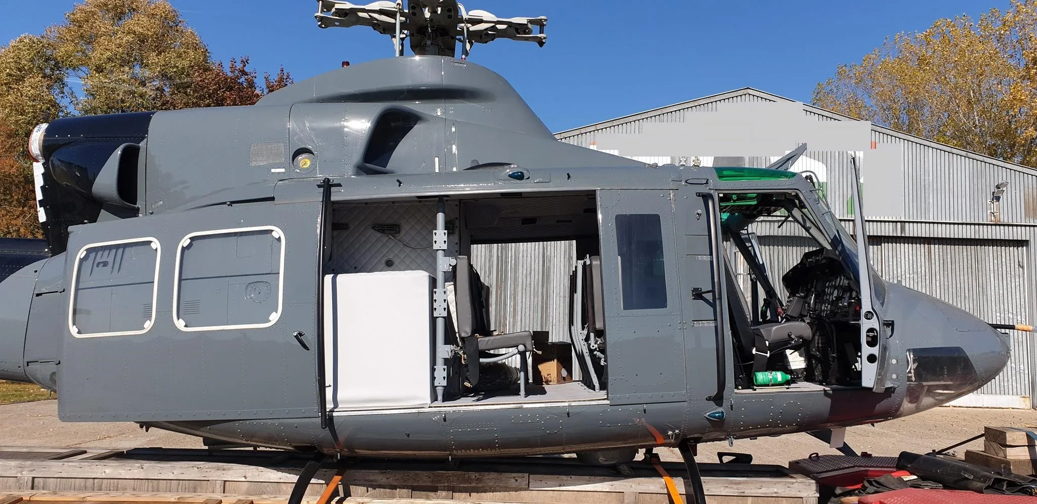 Exterior view of a 1985 BELL 412.