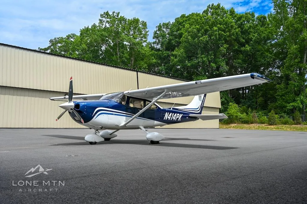 Exterior view of a 2023 Cessna 182T Skylane.