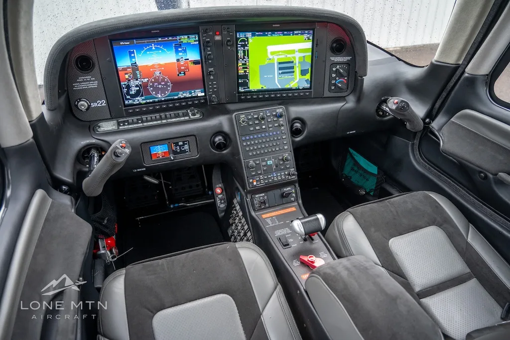 Cockpit and instrument panel of a 2020 Cirrus SR22 G6 GTS.
