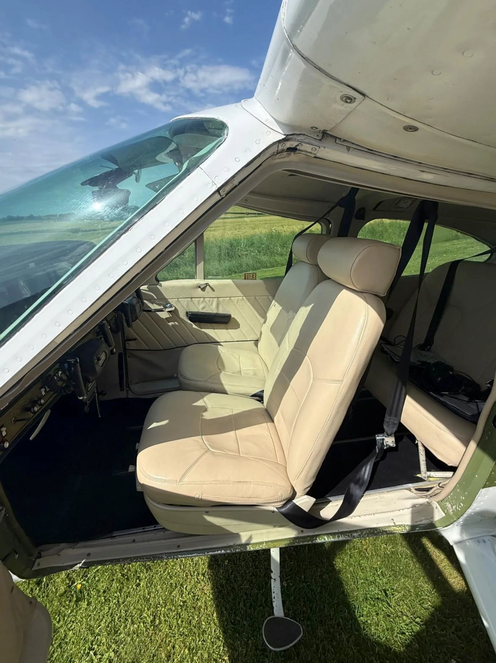 Cabin interior of a 1973 Cessna 177B Cardinal.
