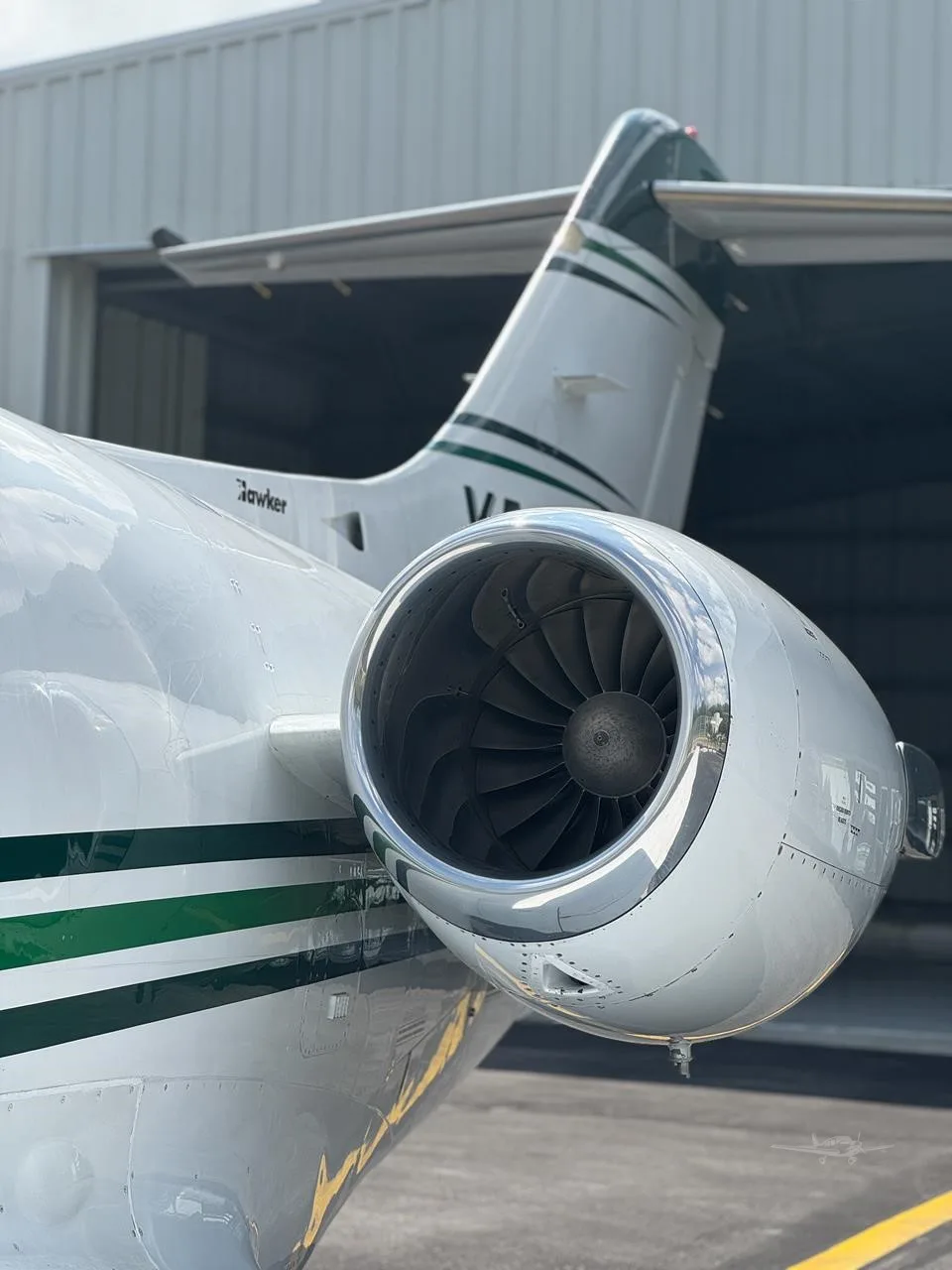 Exterior view of a 2008 HAWKER 400XP, XB-YCC.