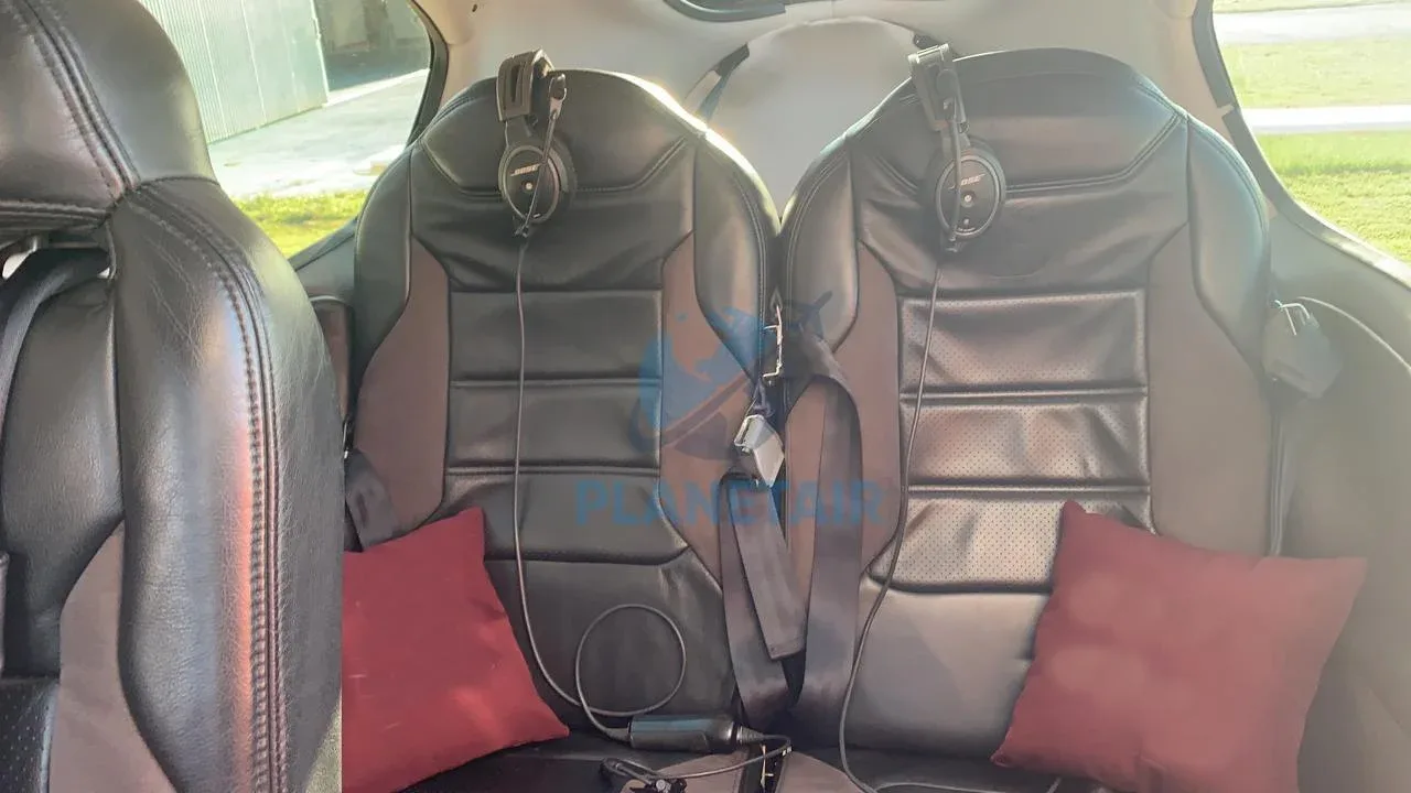 Cabin interior of a 2011 Cirrus Aircraft SR22.