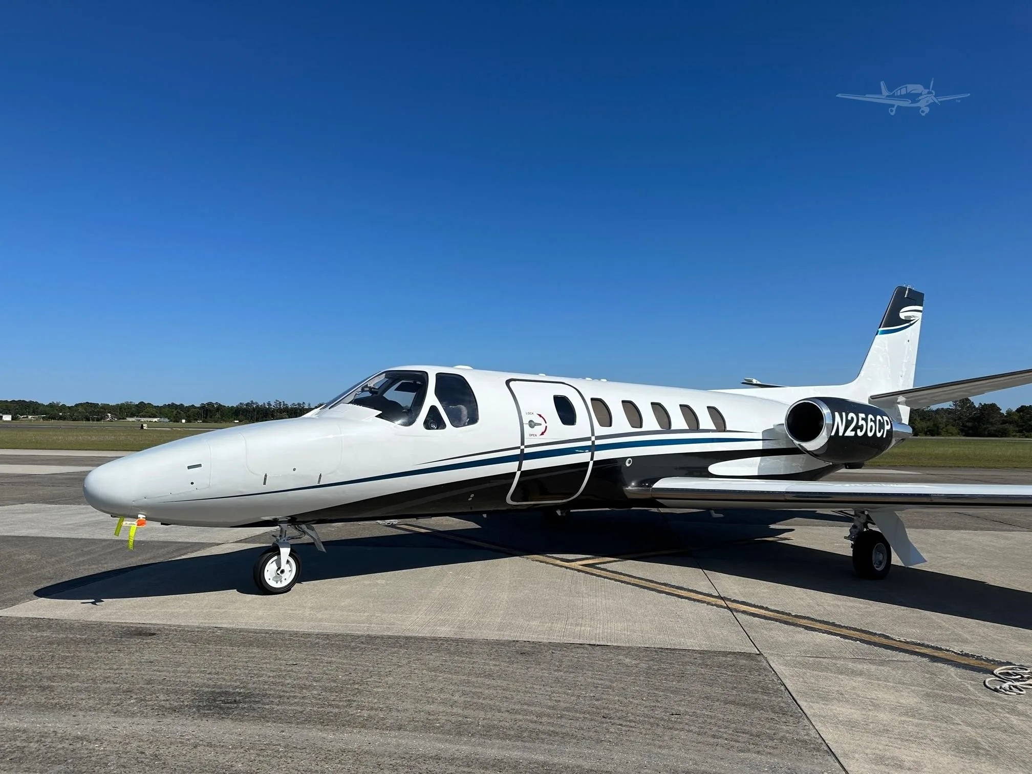 Exterior view of a 1986 CESSNA CITATION SII, N256CP.