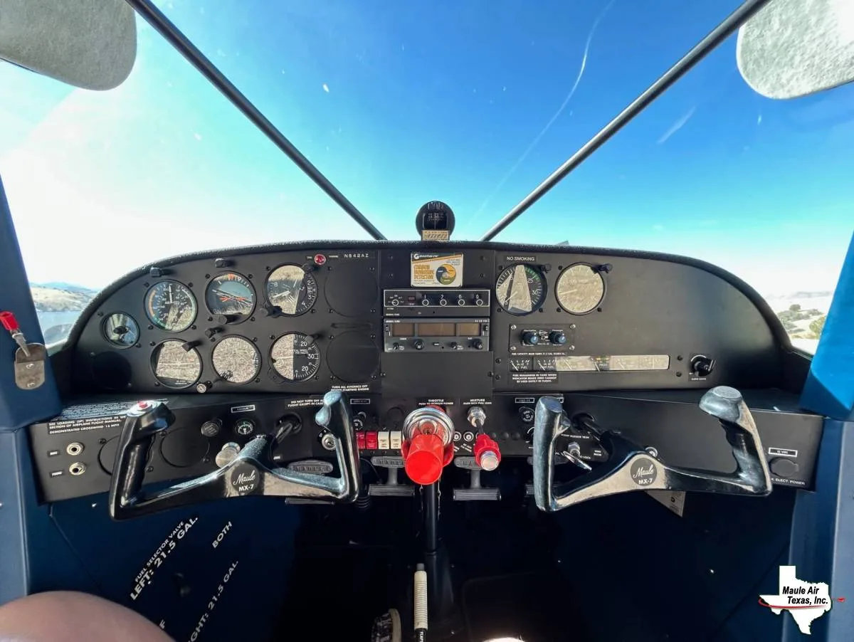 Cockpit and instrument panel of a 1994 Maule MX-7-180A.
