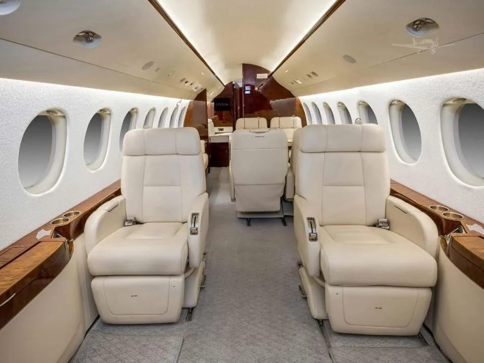Cabin interior of a 2010 DASSAULT FALCON 7X.