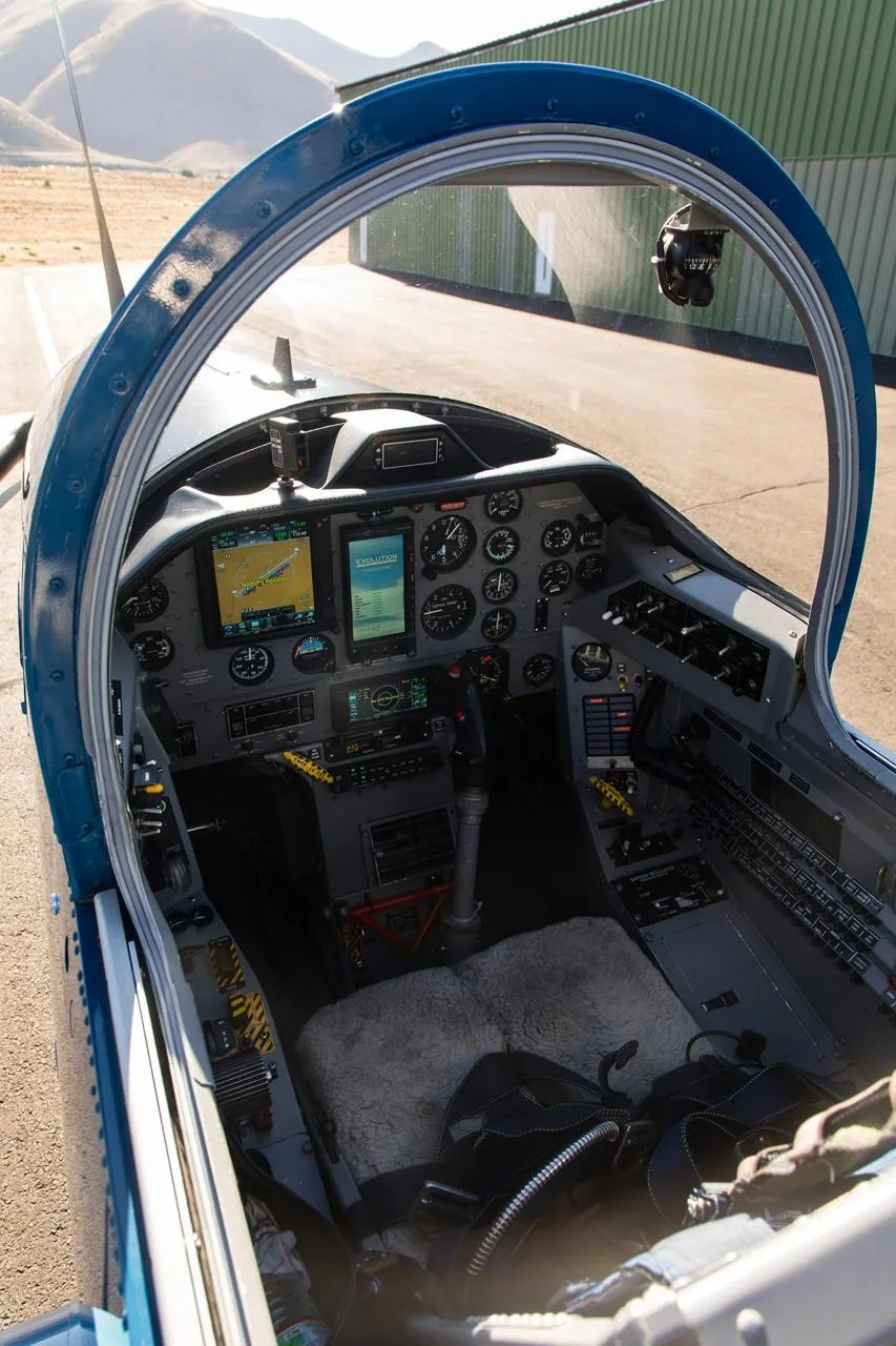 Cockpit and instrument panel of a 1985 PILATUS PC-7.