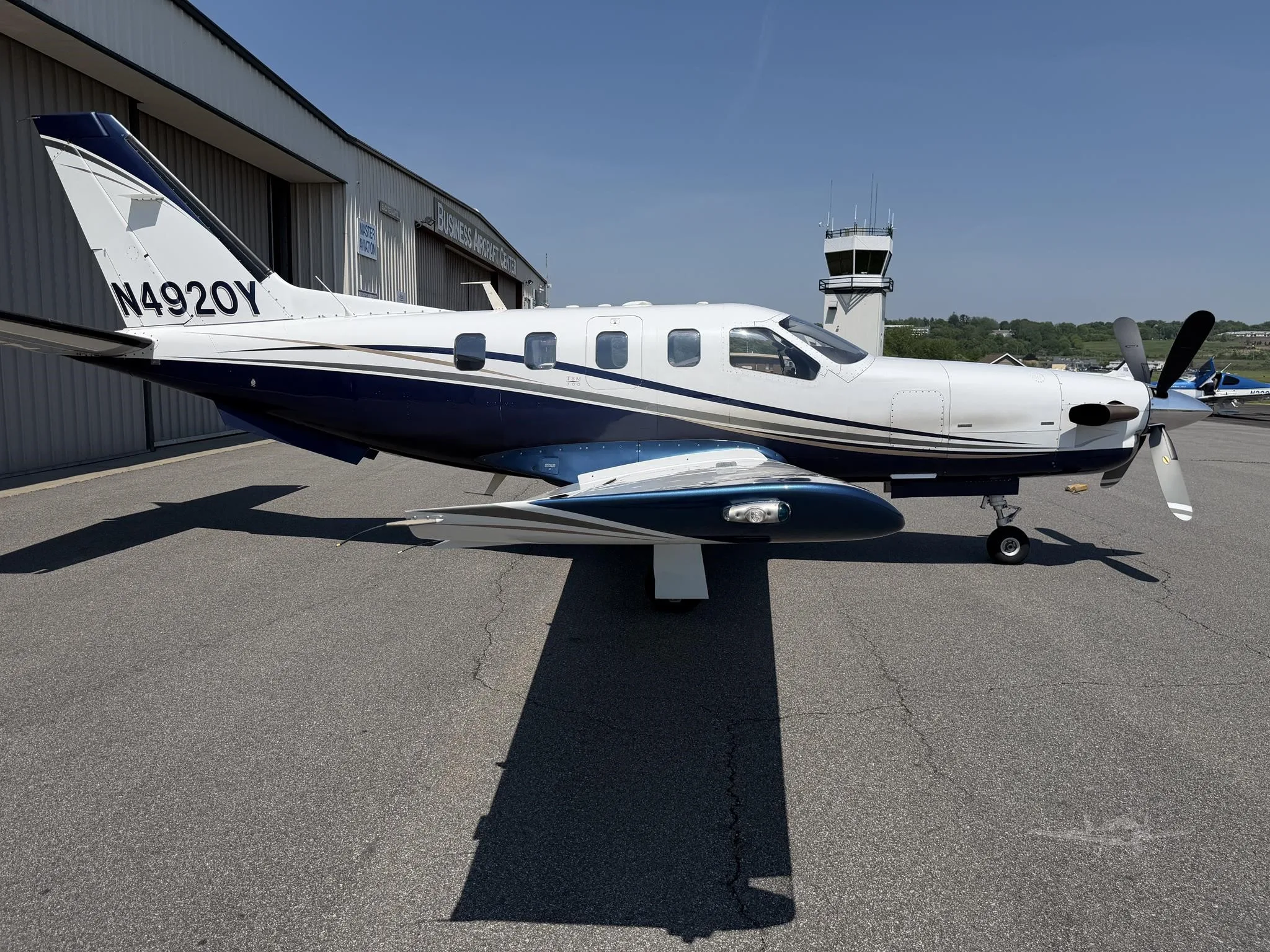 Exterior view of a 2000 DAHER TBM 700B, N4920Y.