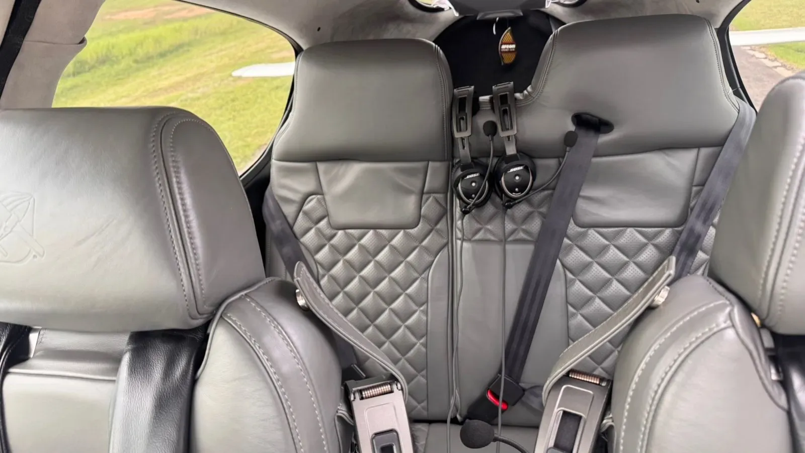 Cabin interior of a Cirrus Aircraft SR22T G6 GTS PLATINUM.