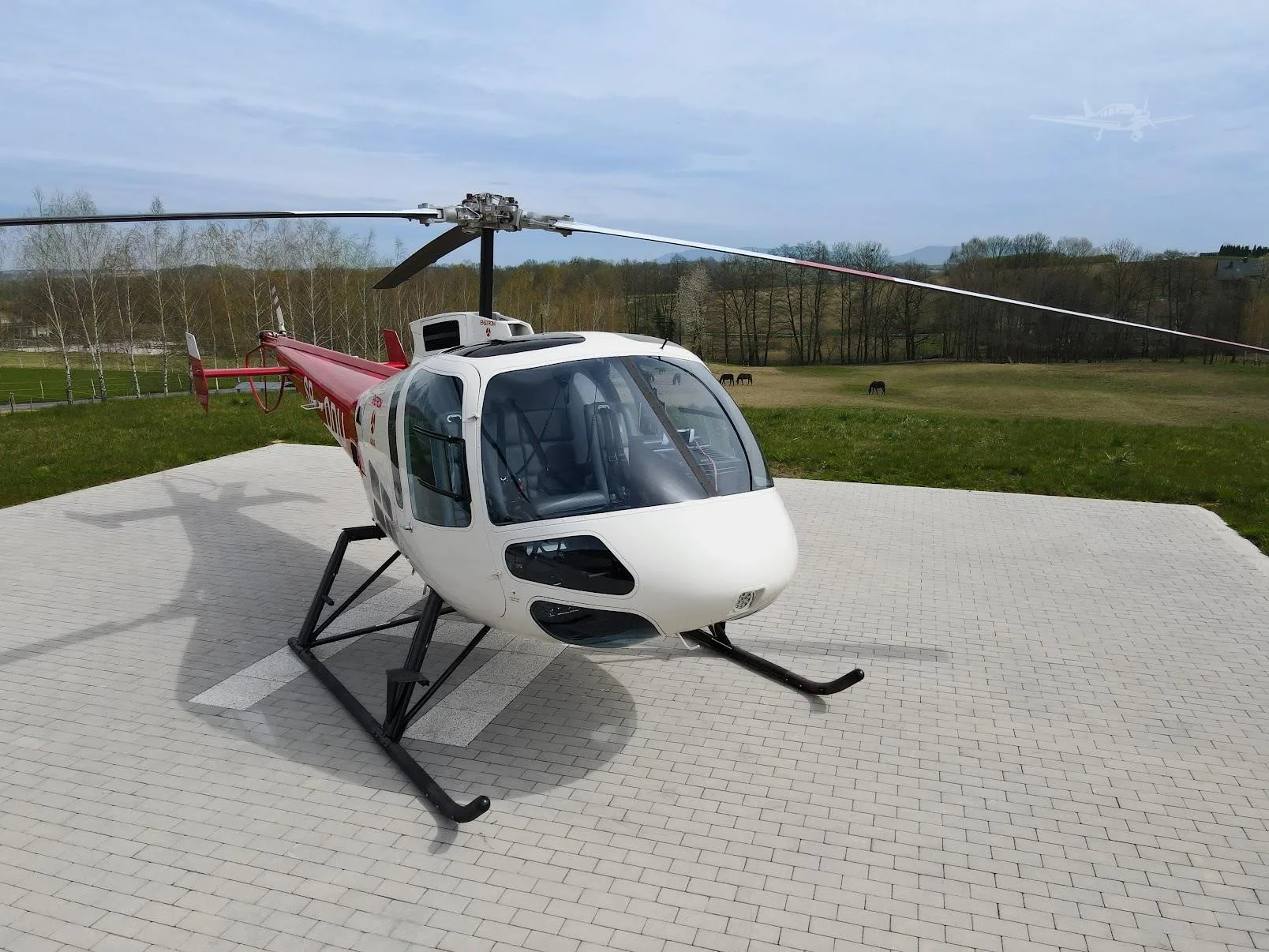 Exterior view of a 2016 ENSTROM 480B TURBINE, SP-ODU.