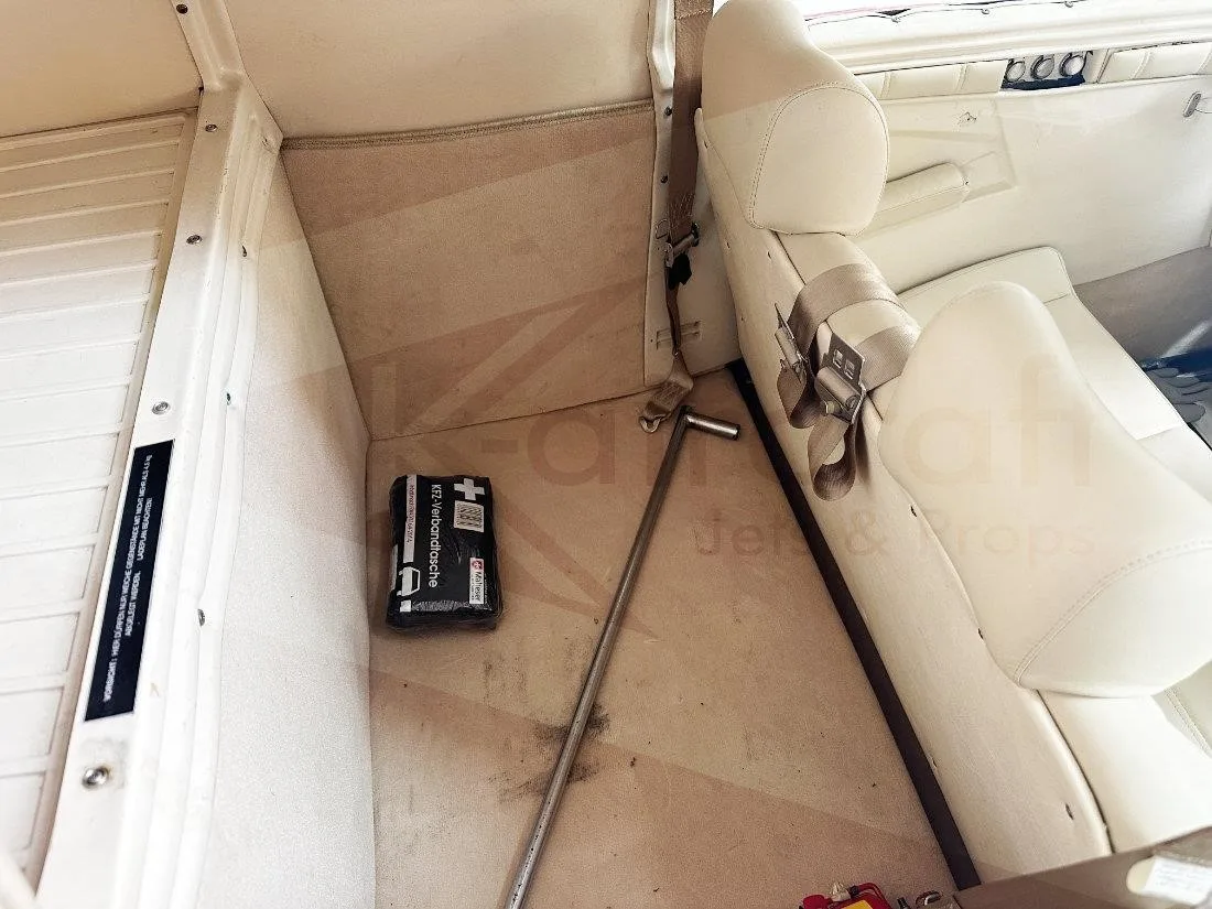 Cabin interior of a 1980 MOONEY M20K 231.