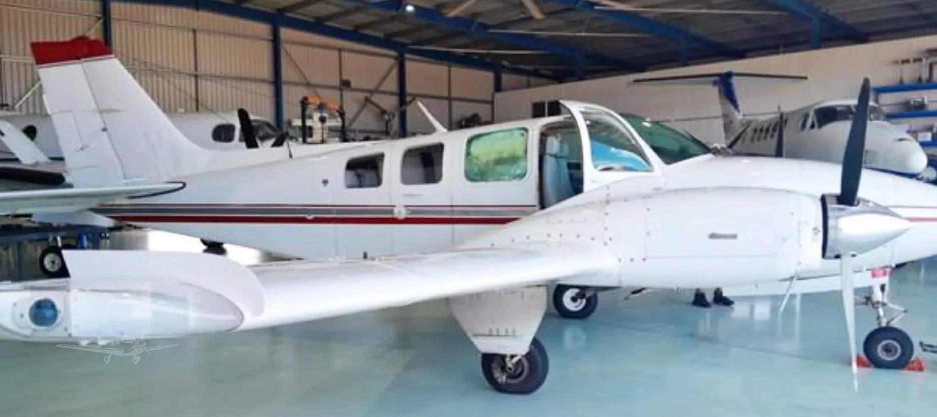 Exterior view of a 1981 BEECHCRAFT 58 BARON.