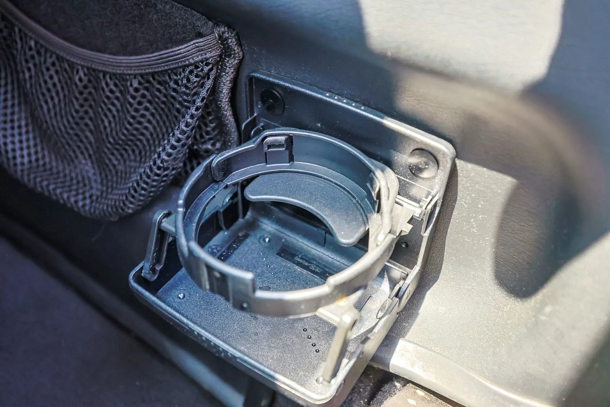 Engine detail of a 2018 Cirrus SR22-G6 TURBO.