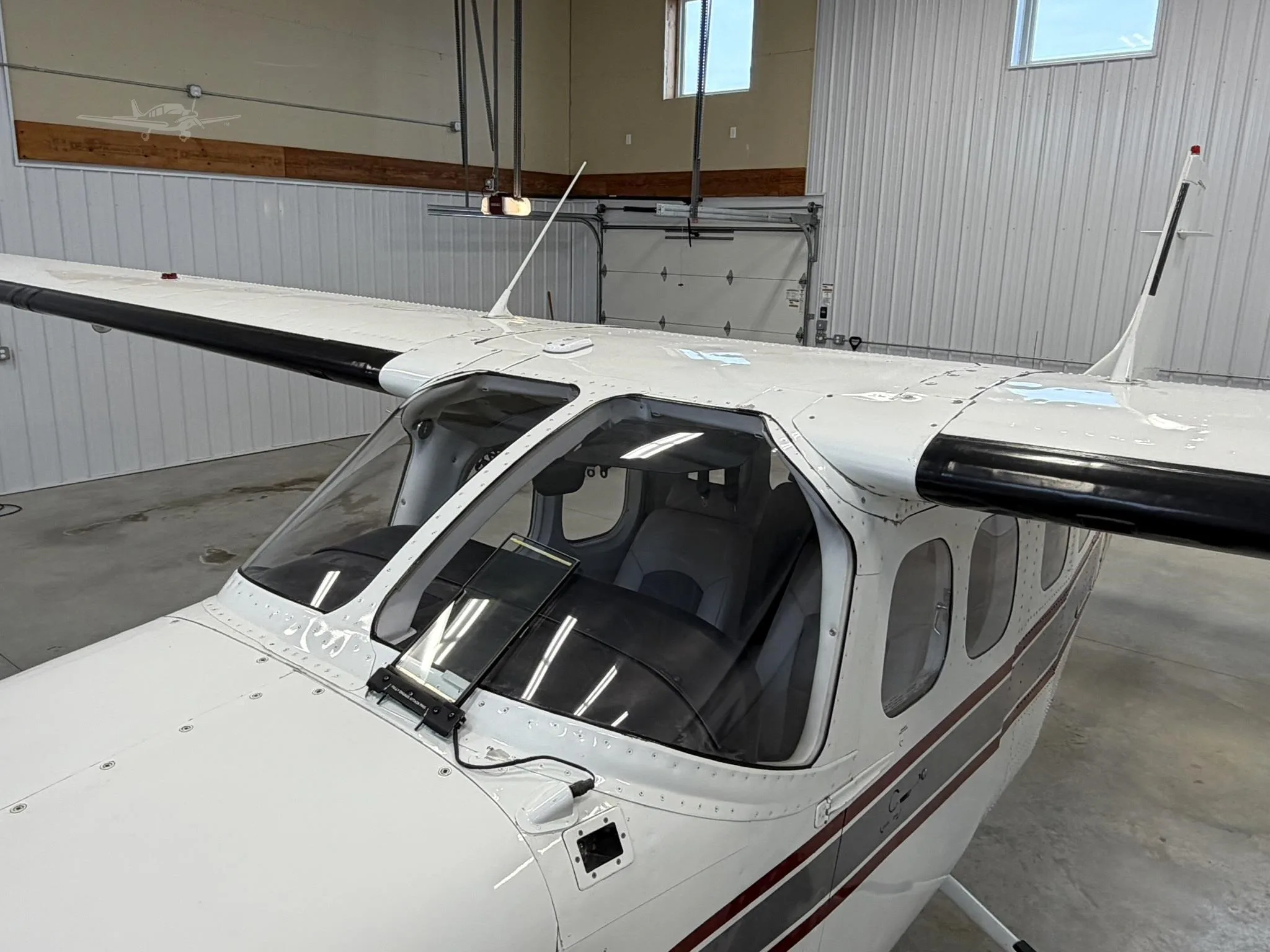 Exterior view of a 1981 CESSNA P210N, N734WH.