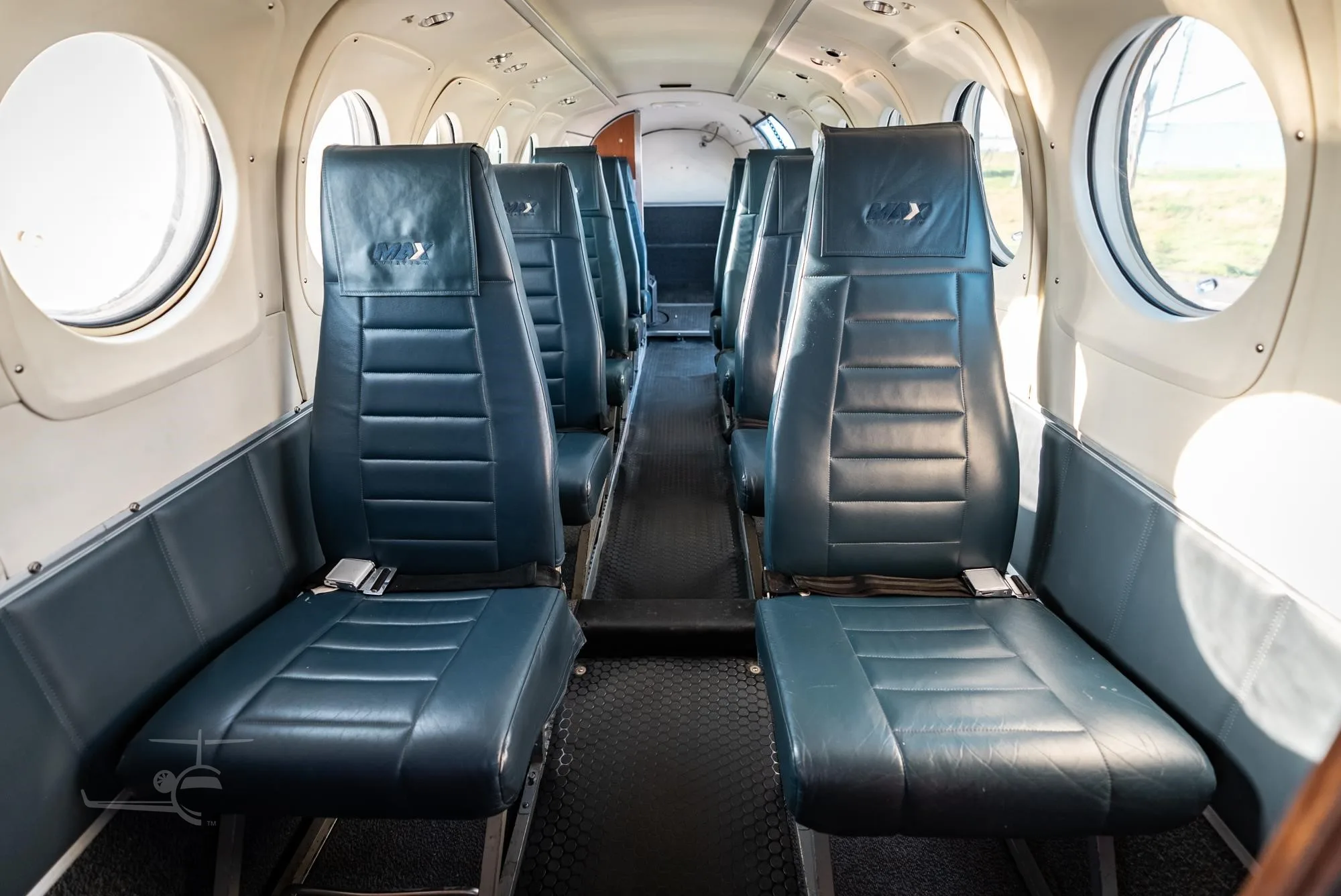 C-gmnl - 1978 Beechcraft King AIR B100