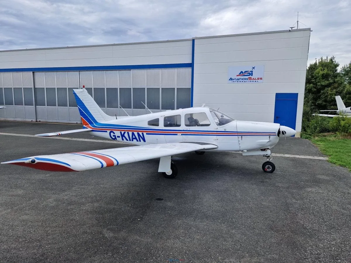 Exterior view of a Piper Piston, G-KIAN.