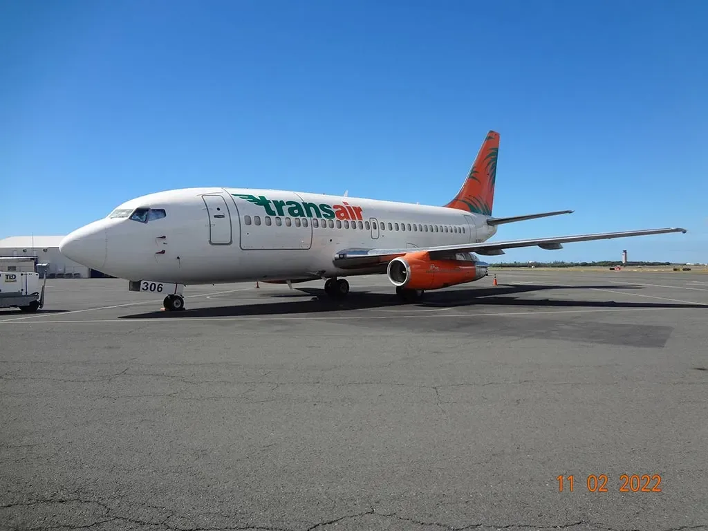 1987 Boeing 737 SN: 23066