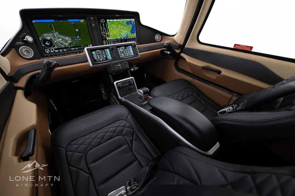 Cabin interior of a 2024 Cirrus SR22T G7.