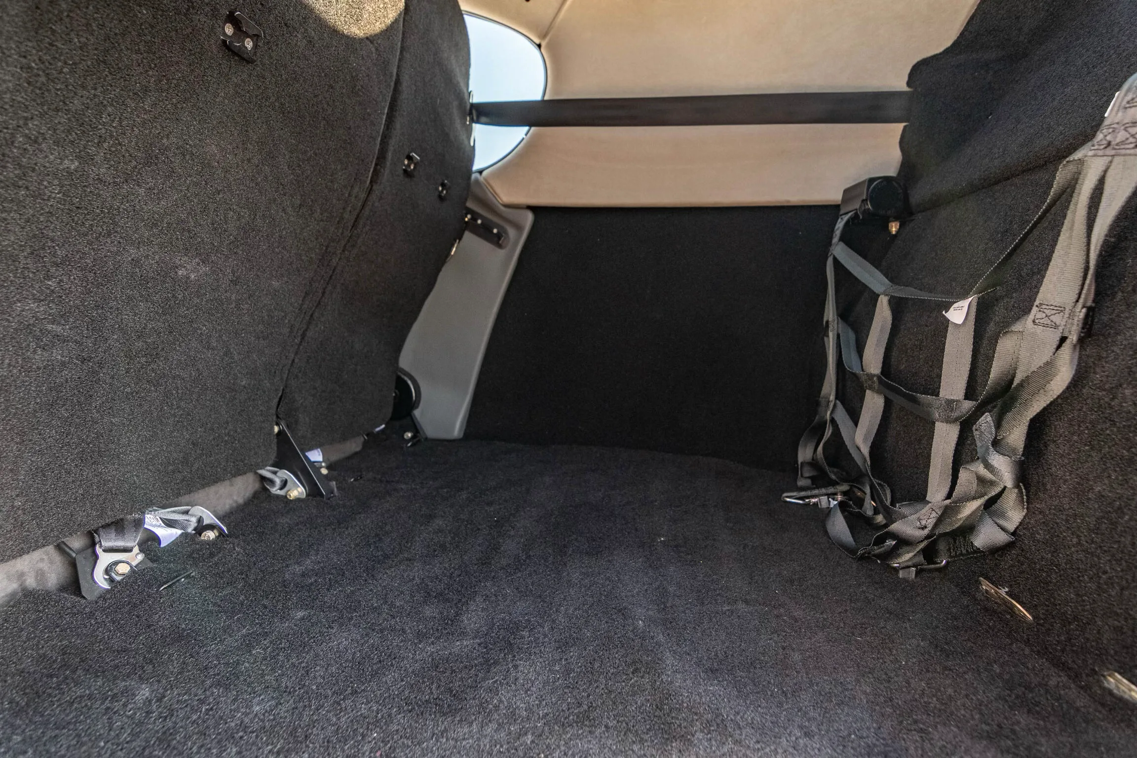 Cabin interior of a 2023 Cirrus SR20-G6.