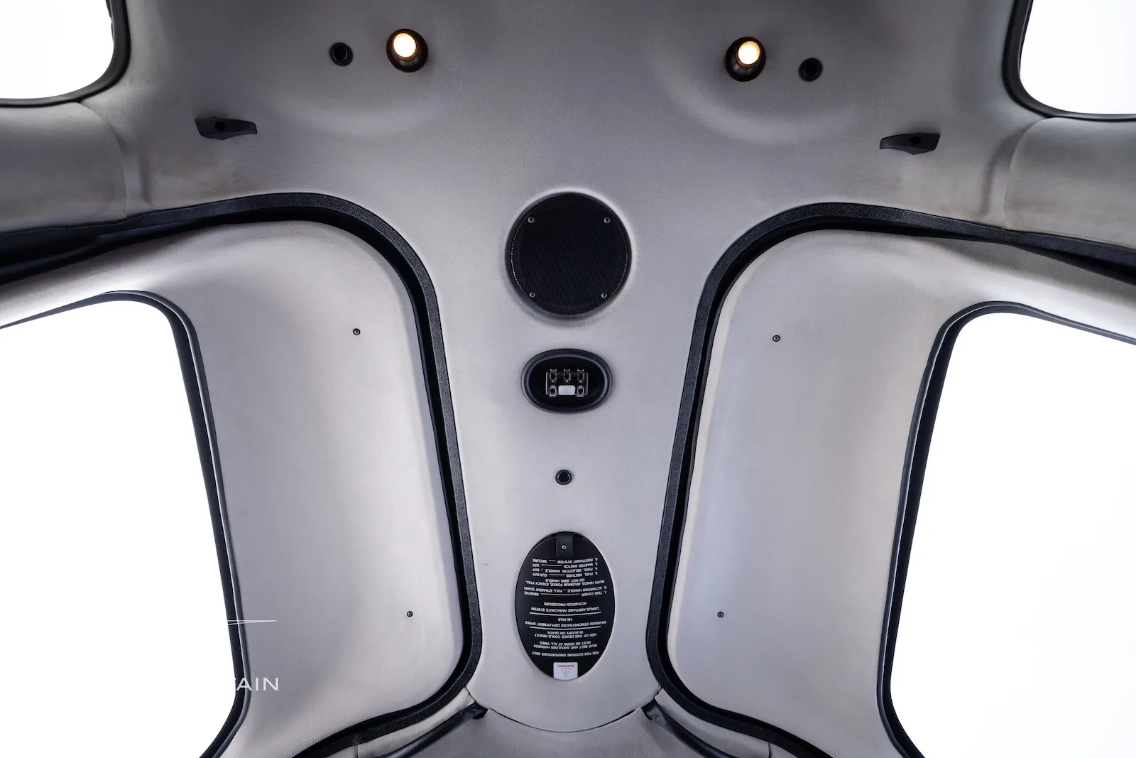 Cabin interior of a 2015 Cirrus SR22T G5 GTS.