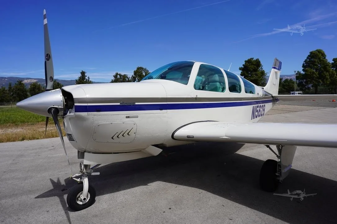 Exterior view of a 1989 BEECHCRAFT F33A BONANZA, N1562B.