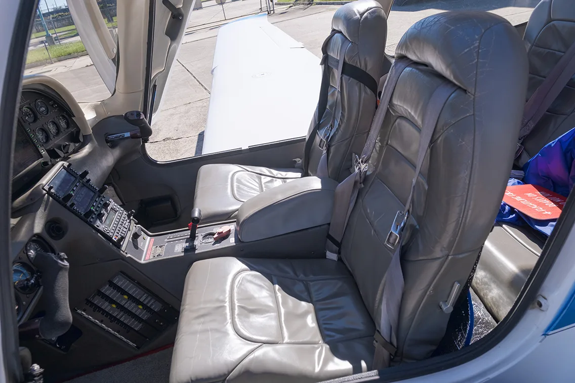 Cabin interior of a 2003 Cirrus SR22.