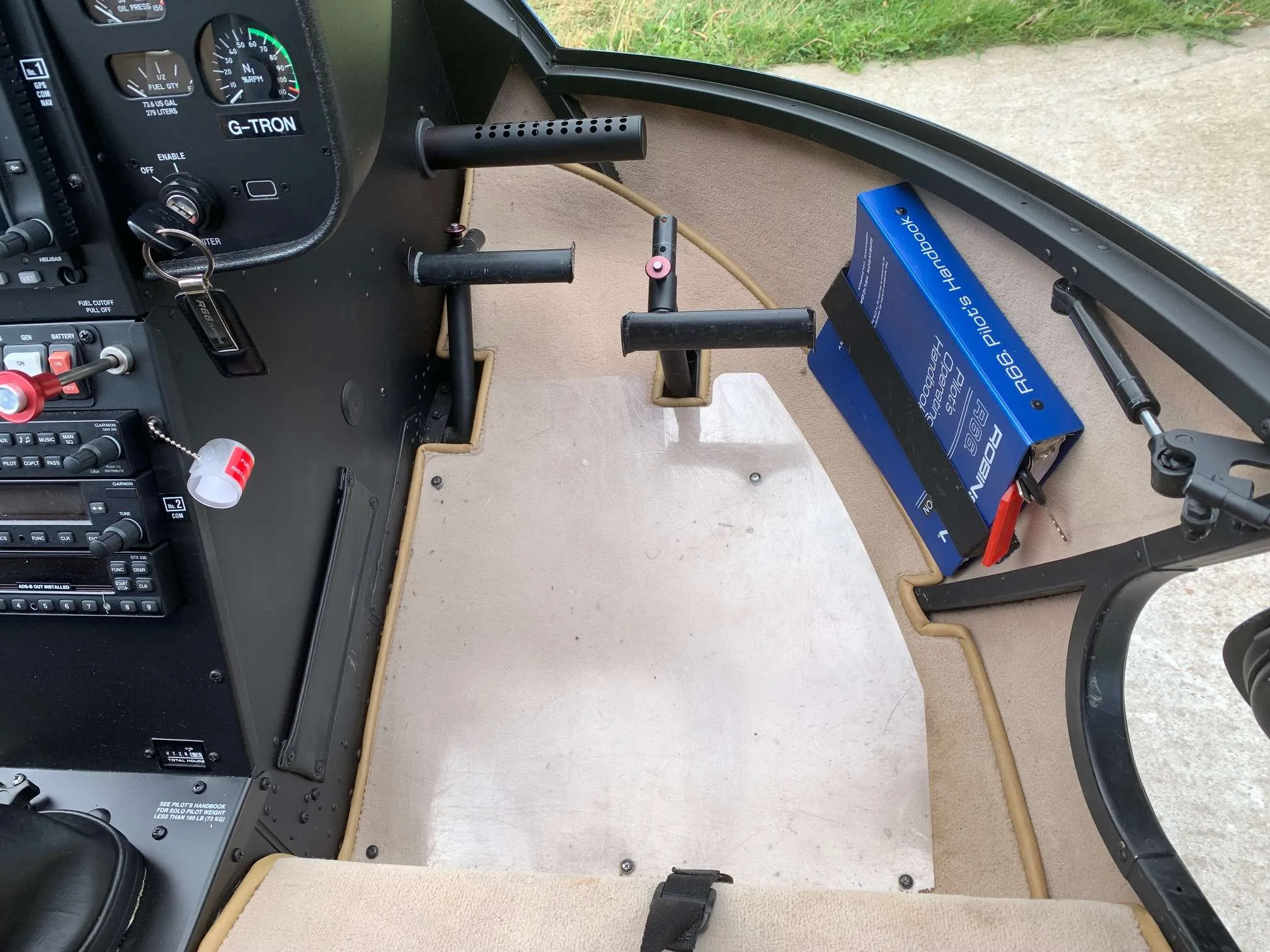 Cockpit and instrument panel of a 2016 Robinson R66.