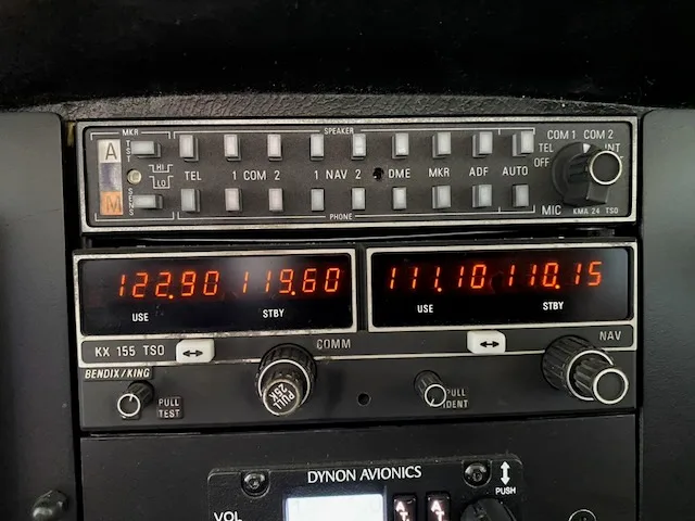 Avionics suite of a 1977 Cessna 182Q.