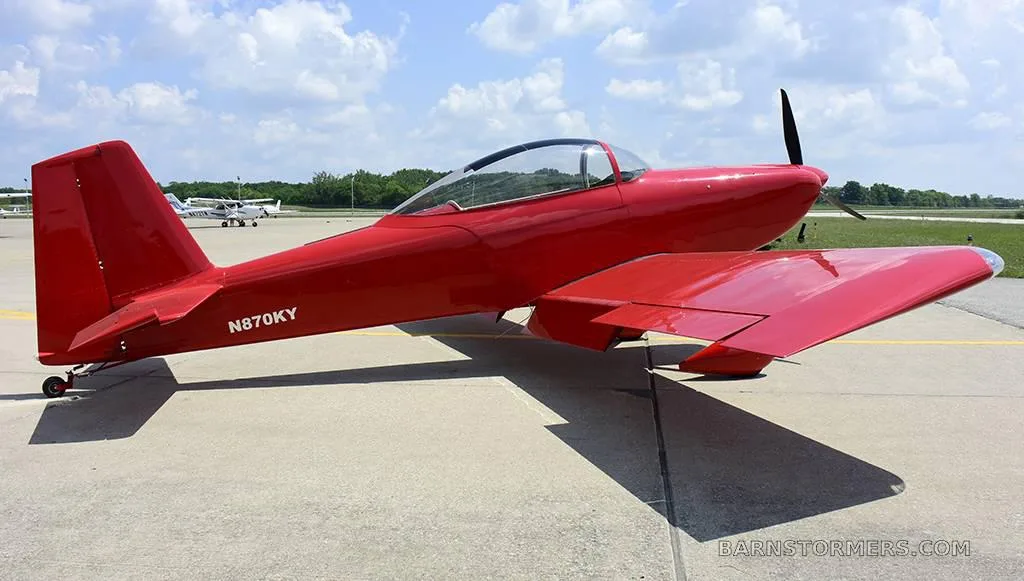 Exterior view of a 2016 Van'S RV-8.