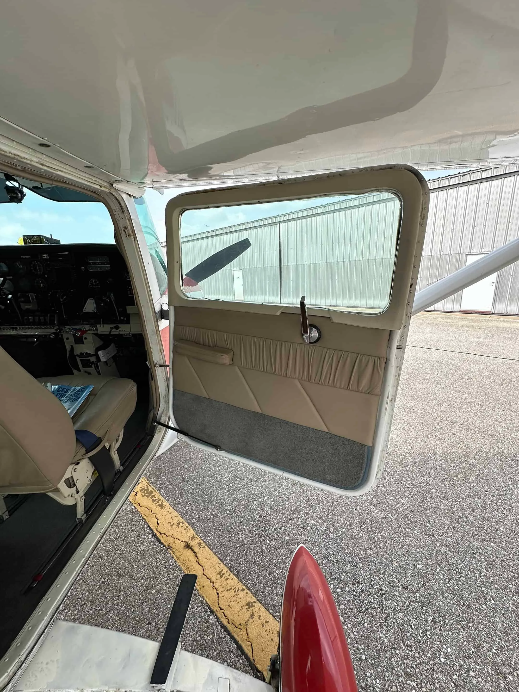 Engine detail of a 1969 Cessna 182N.