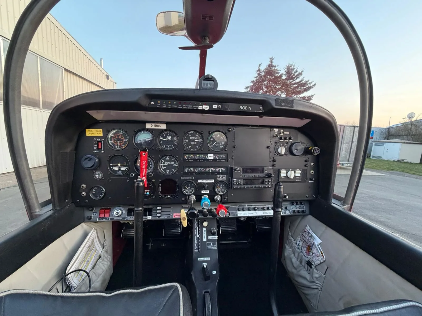 Cockpit and instrument panel of a 1988 Robin DR400-235.