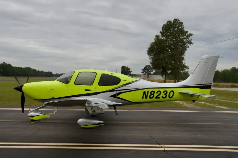 Exterior view of a 2025 Cirrus SR22T G7+ GTS.