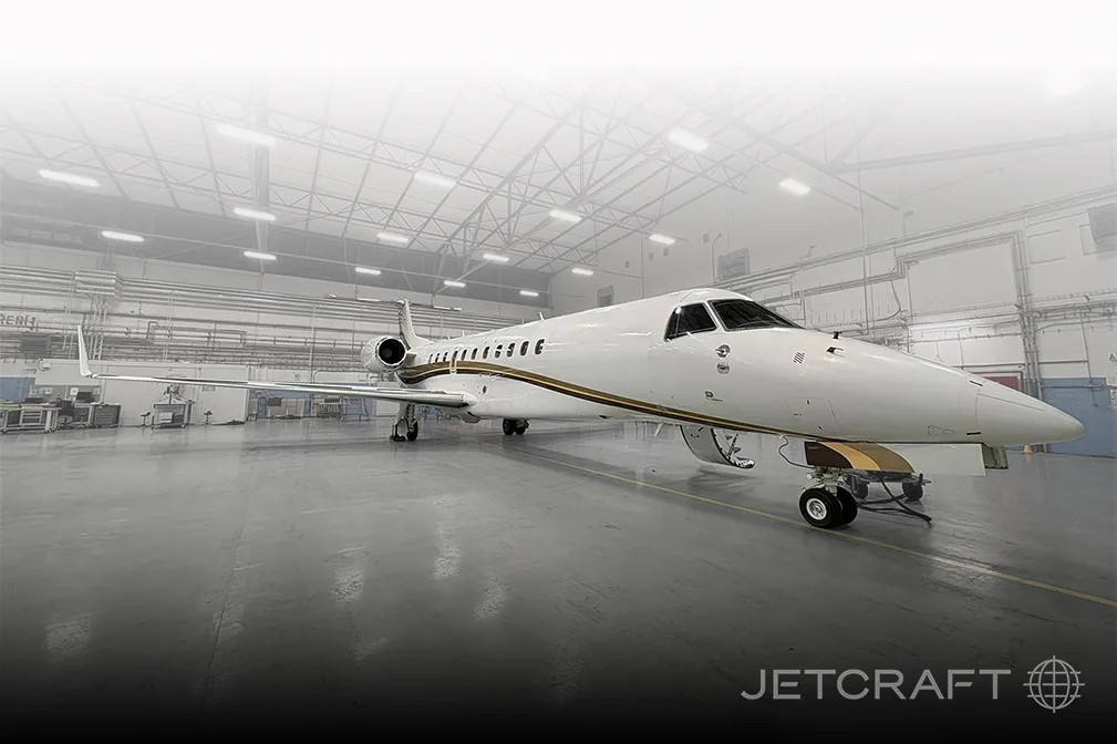 Exterior view of a 2009 Embraer Legacy 600.