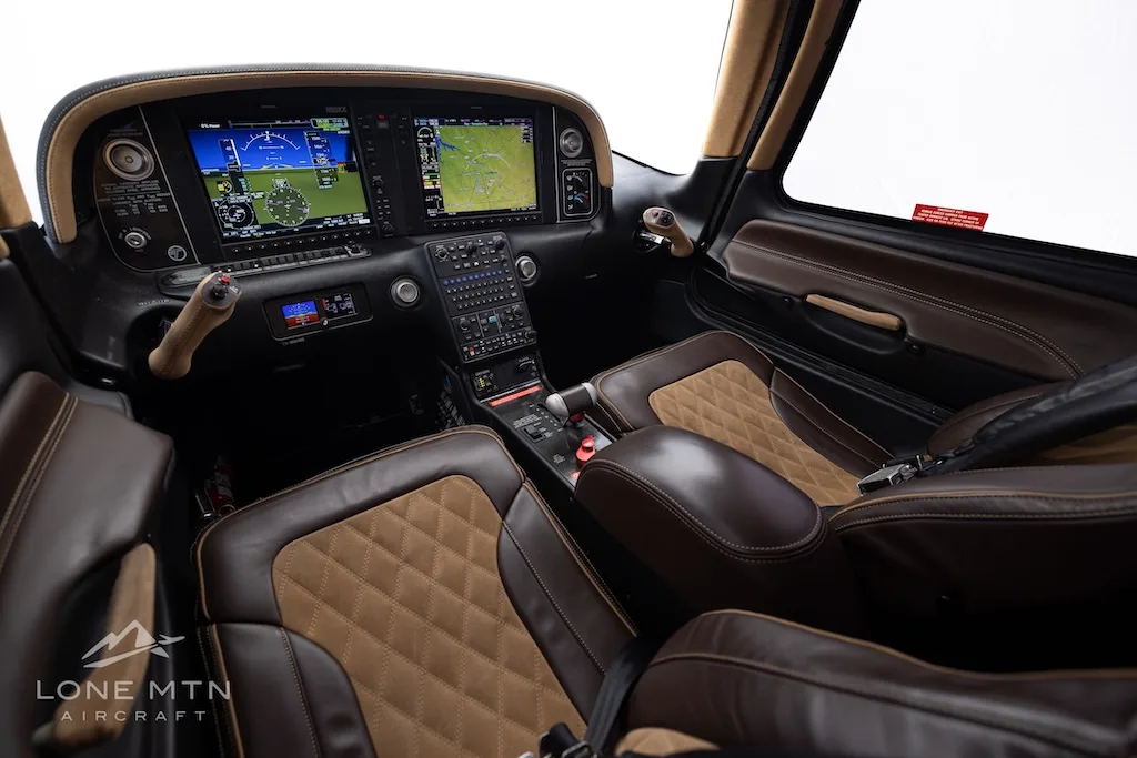 Cabin interior of a 2021 Cirrus SR22T G6 GTS.